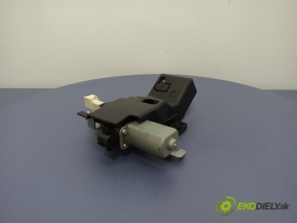 Mazda 6 2008 zámok Klapky: kufra: LM658VA