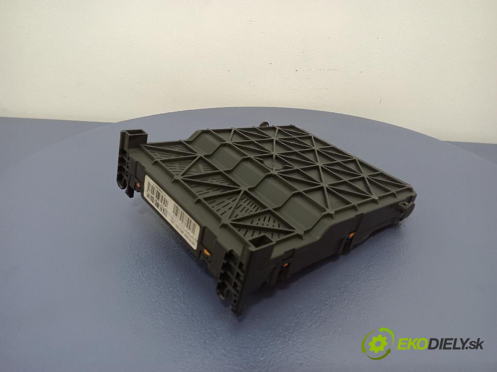 Citroen Berlingo 2007 skrinka Poistky: 9657999680