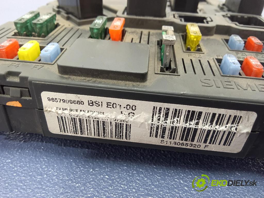 Citroen Berlingo 2007 skrinka Poistky: 9657999680