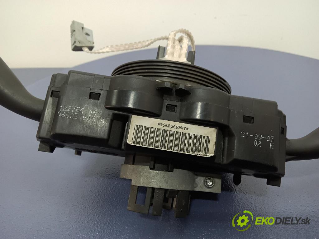 Citroen Berlingo 2007 prepínač Komplex: 96605668XT