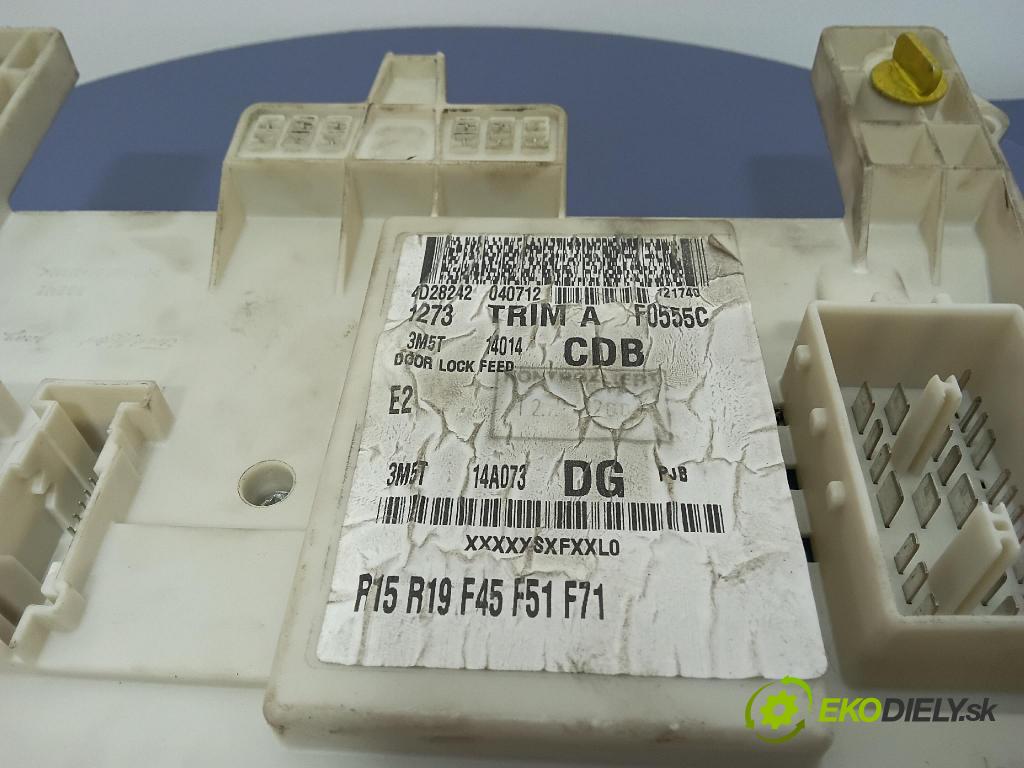 Ford C-max 2004 skrinka Poistky: 3M5T-14A073-DG