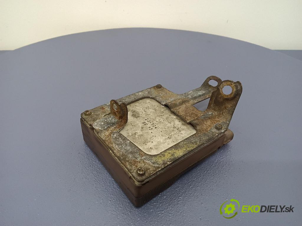 Toyota Corolla 2003 riadiaca jednotka 89871-20030