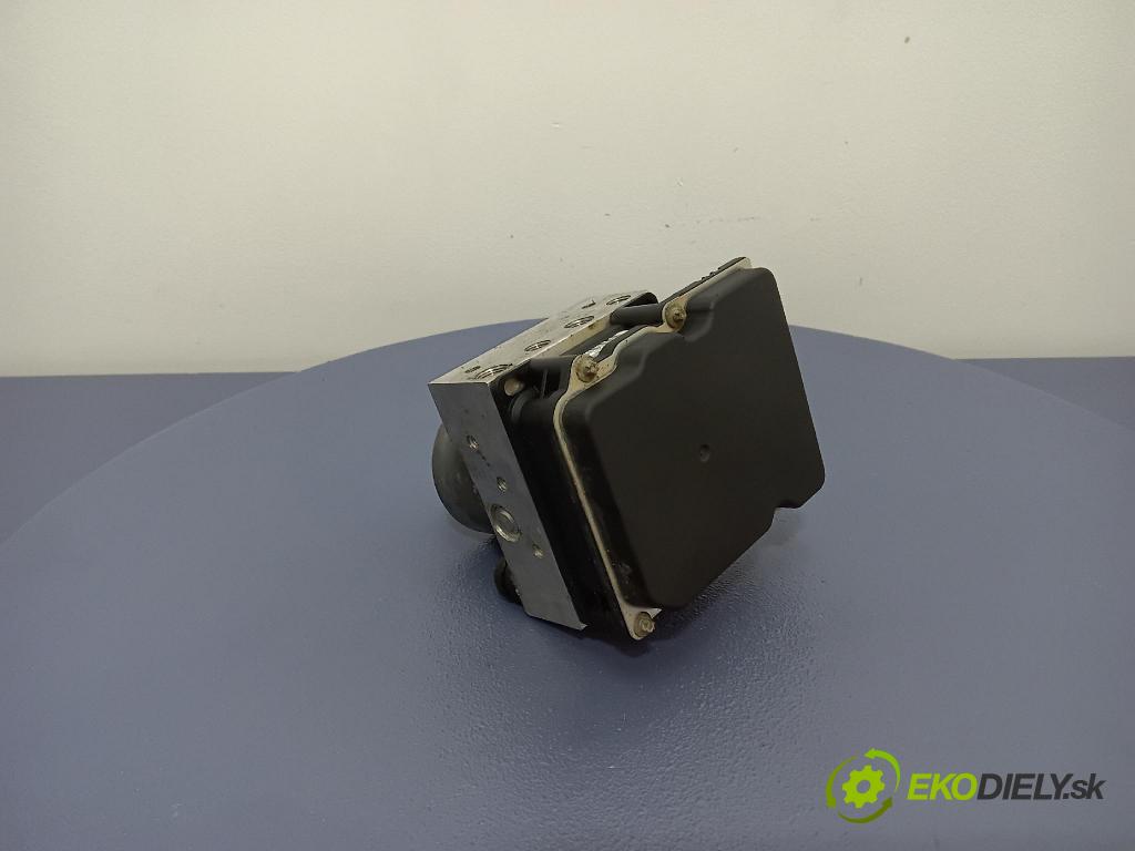 Opel Corsa 2007 čerpadlo ABS x 13236013