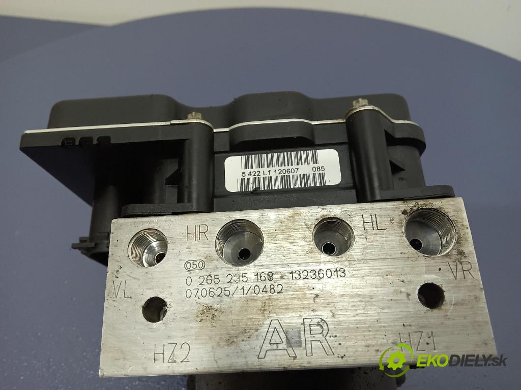 Opel Corsa 2007 čerpadlo ABS x 13236013