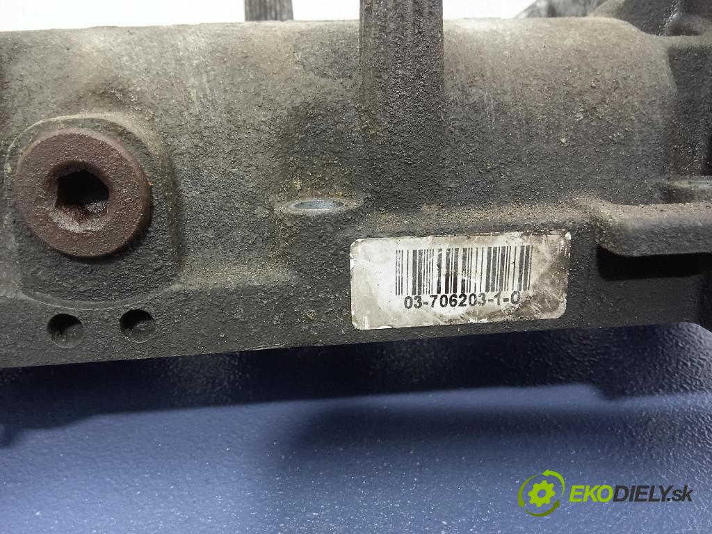 Opel Corsa 2007 kryt Ventily: 01