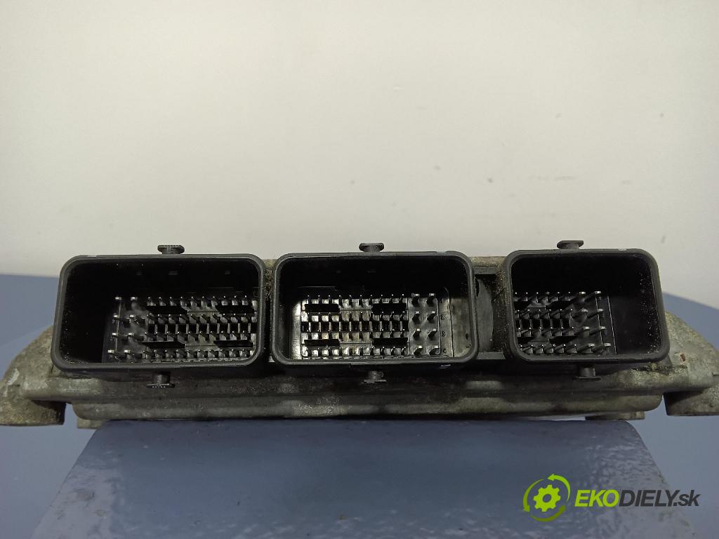 Citroen C8 2006 riadiaca jednotka Motor: 9662934880