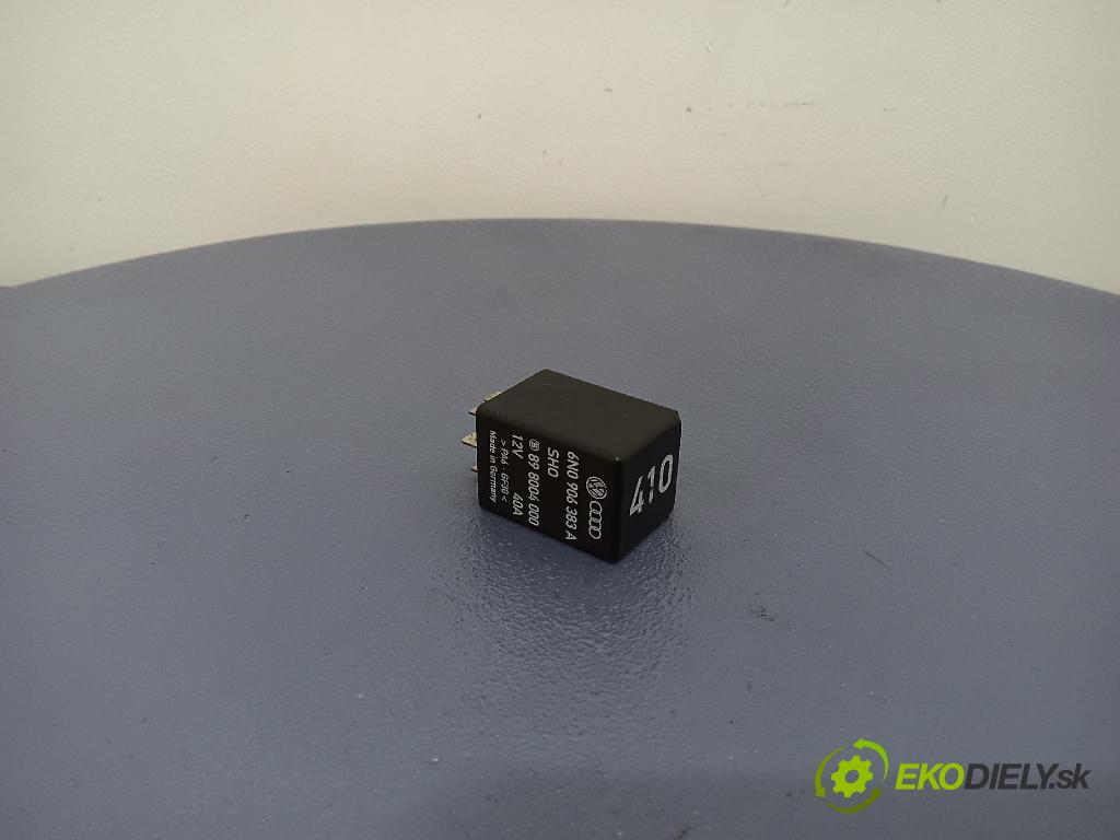 Volkswagen Polo 2001 Relé: 6N0906383A