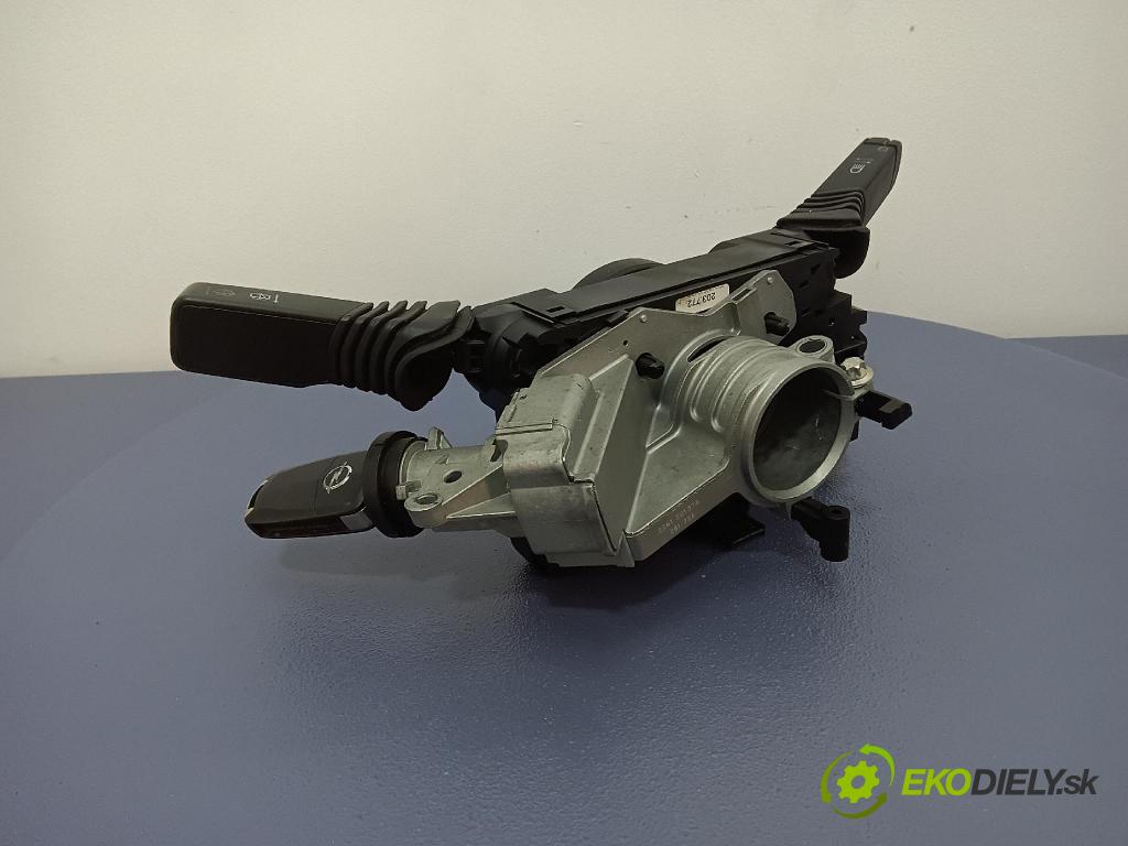 Opel Astra 2005 prepínač Komplex: 13198908