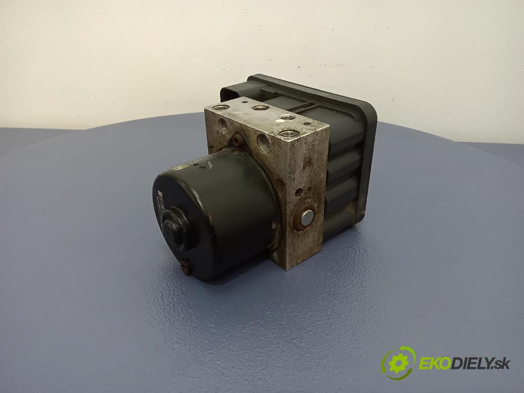 Volkswagen New beetle 2002 čerpadlo ABS x 1C0907379G