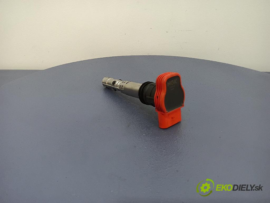 Audi A4 2001 cievka Zapaľovanie: NGK U5013