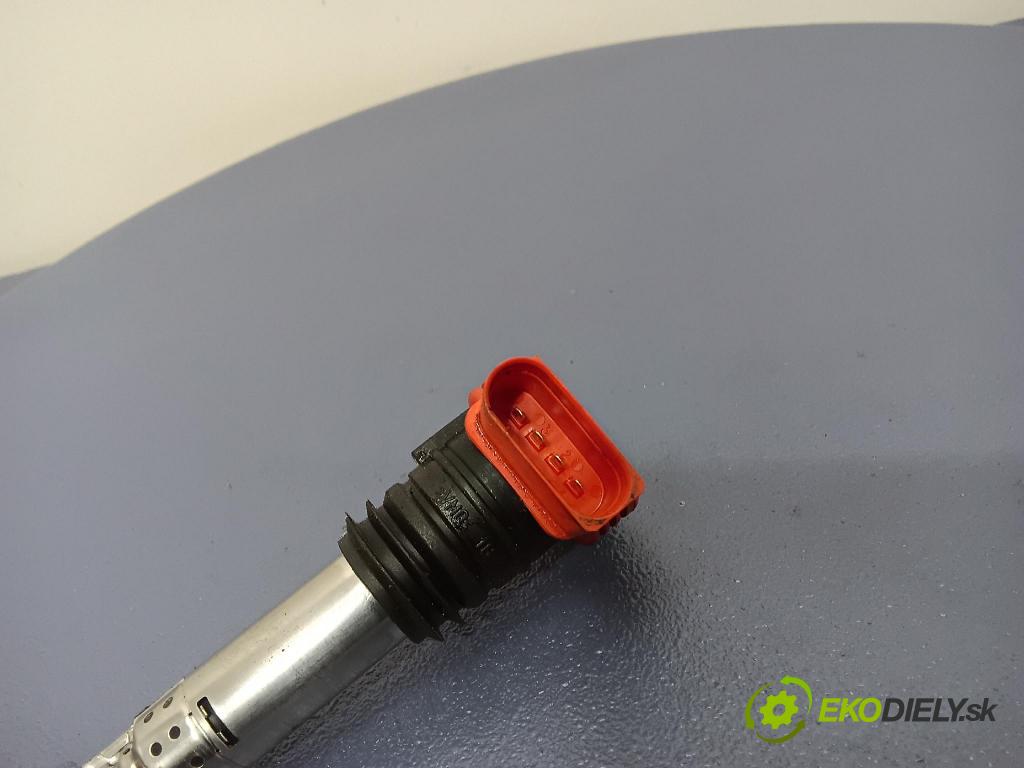 Audi A4 2001 cievka Zapaľovanie: NGK U5013