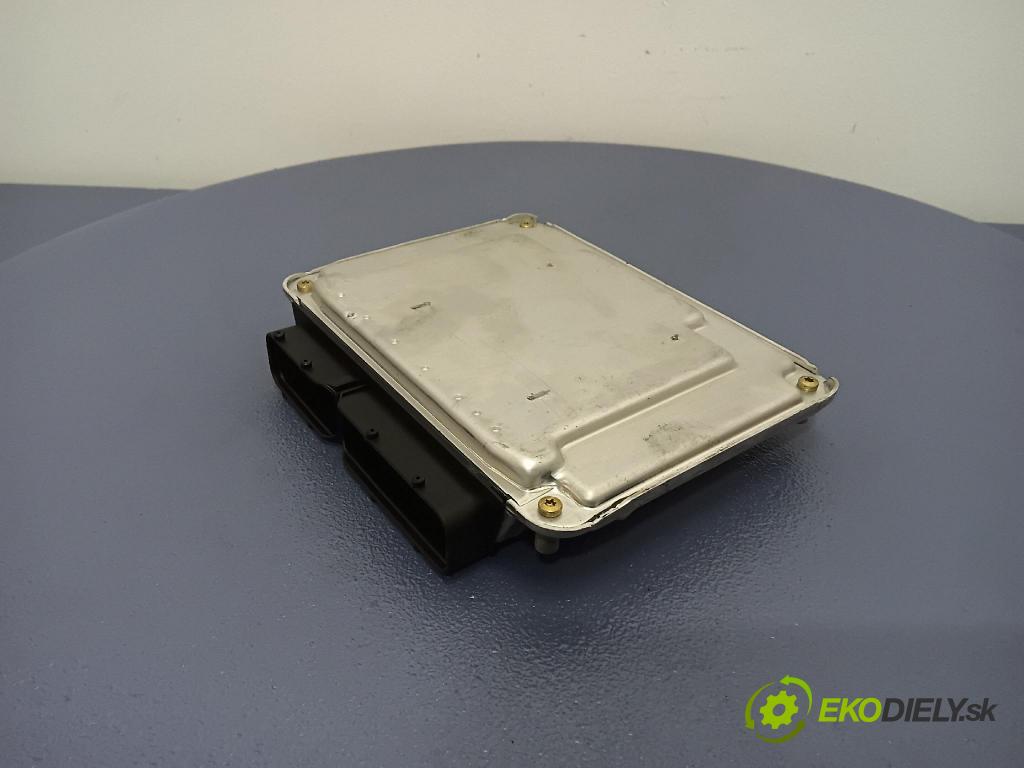 Audi A6 2001 riadiaca jednotka Motor: 038906019GF