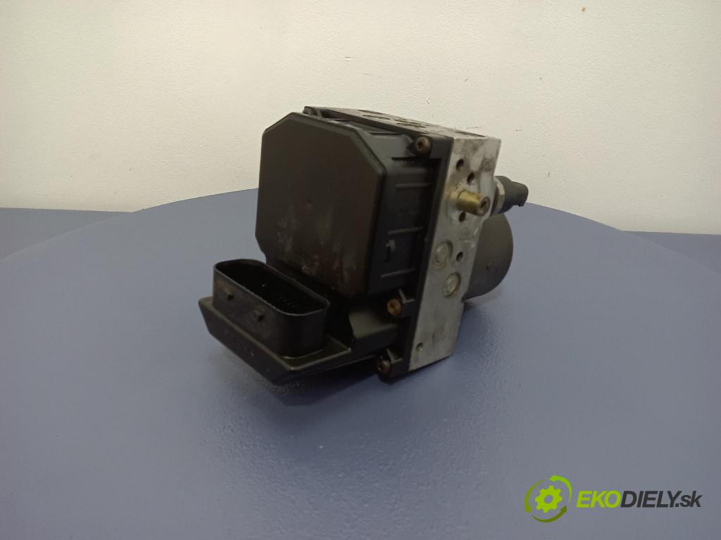 Audi A6 2001 čerpadlo ABS x 4B0614517G