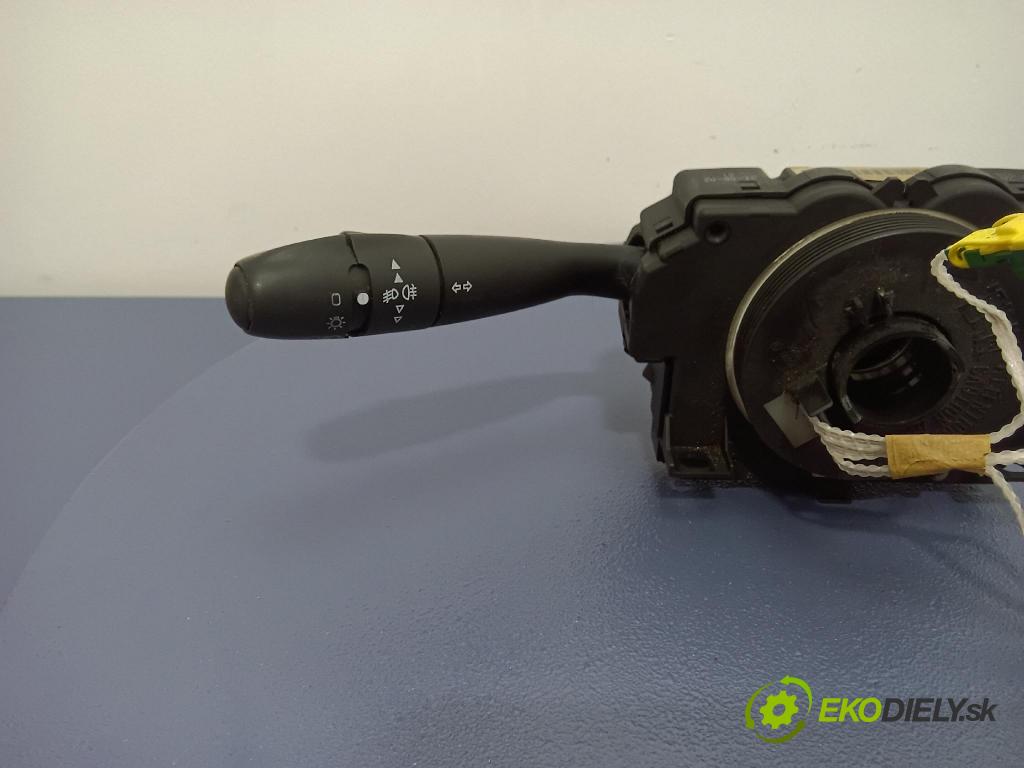 Peugeot 206 2002 Přepínač Komplex: 96477526XT