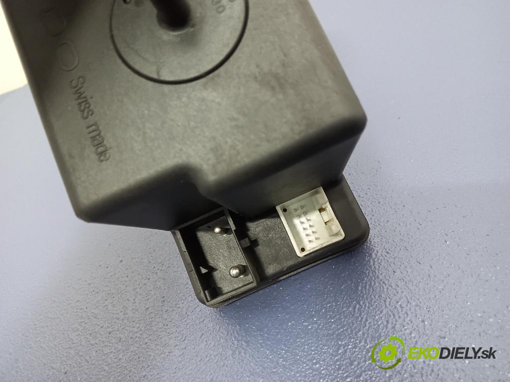 Audi 80 1994 pompa Centrálny: Zámok: 4A0862257A