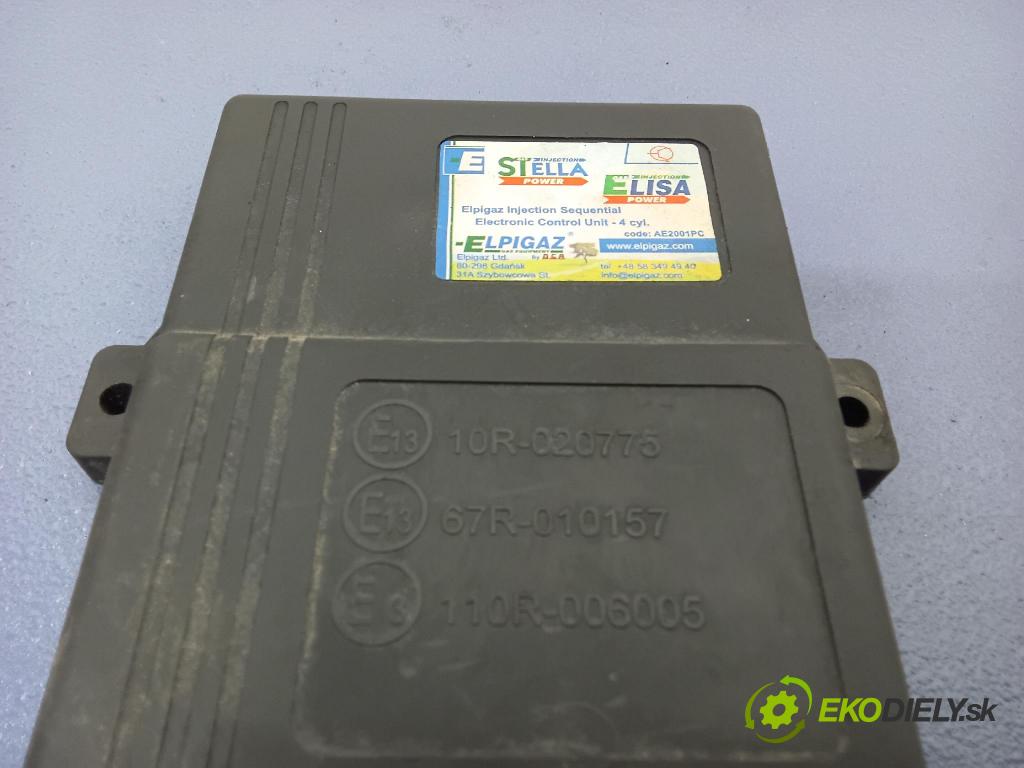 Volkswagen New beetle 2002 řídící jednotka 10R-020775