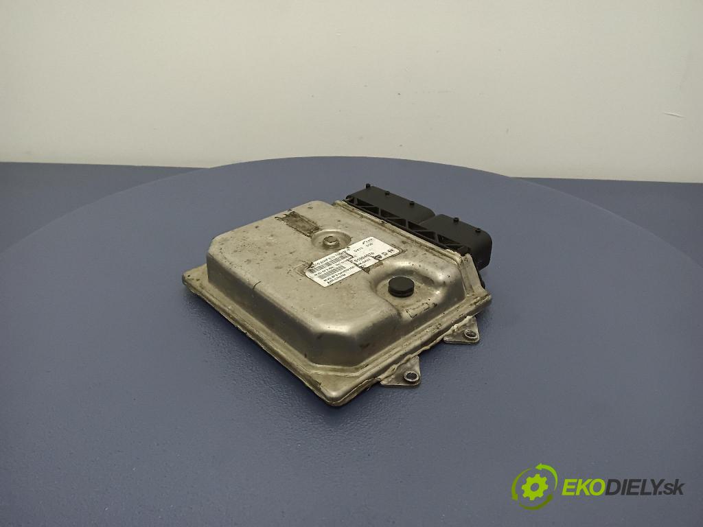 Fiat Punto 2012 riadiaca jednotka Motor: 51904070