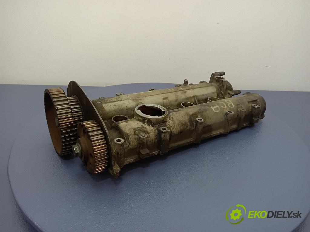 Volkswagen New beetle 2002 kryt Ventily: 036103475AQ