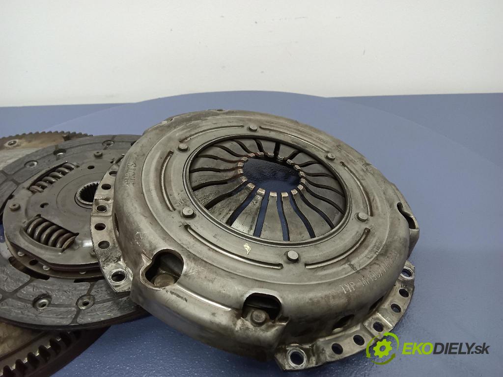 Volkswagen New beetle 2002 Spojka: / kolo Dvouhmotový R0301052710