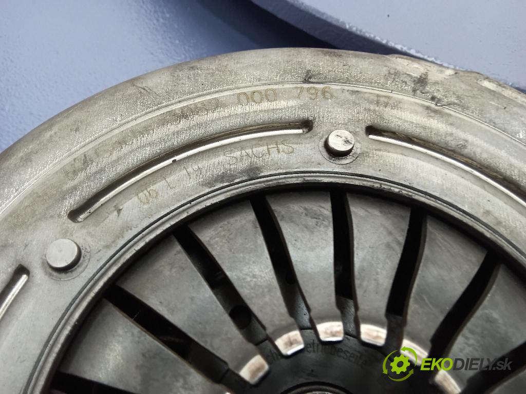 Volkswagen New beetle 2002 Spojka: / kolo Dvouhmotový R0301052710