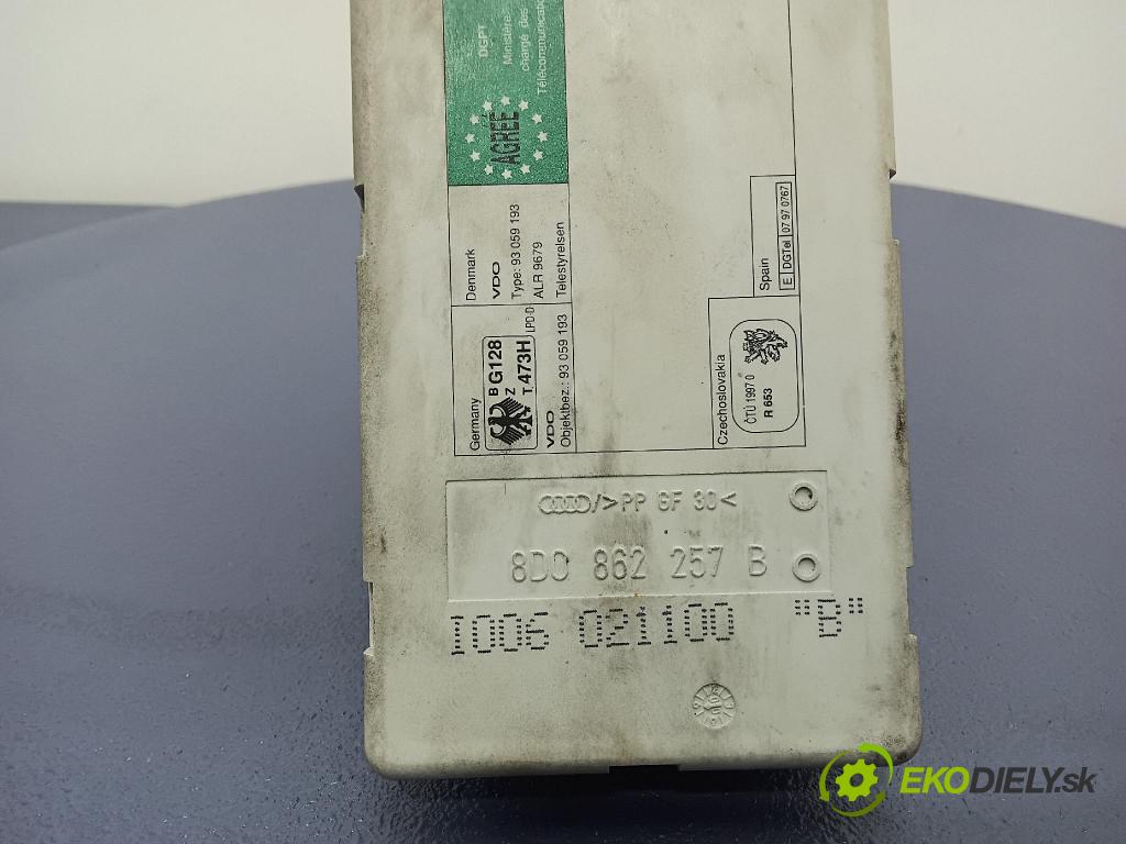 Audi A3 2000 pompa Centrálny: Zámok: 8D0862257B