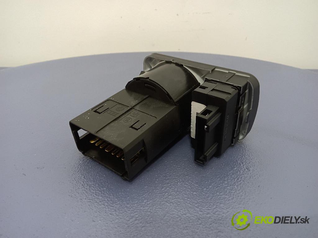 Audi A3 2000 prepínač svetiel 8L1941531H