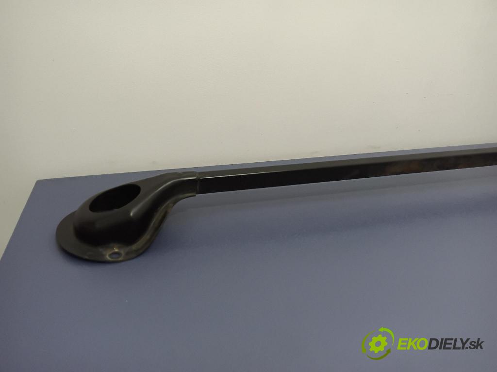 Skoda Felicia 1999 výztuha Čelní / stěna Přední 01