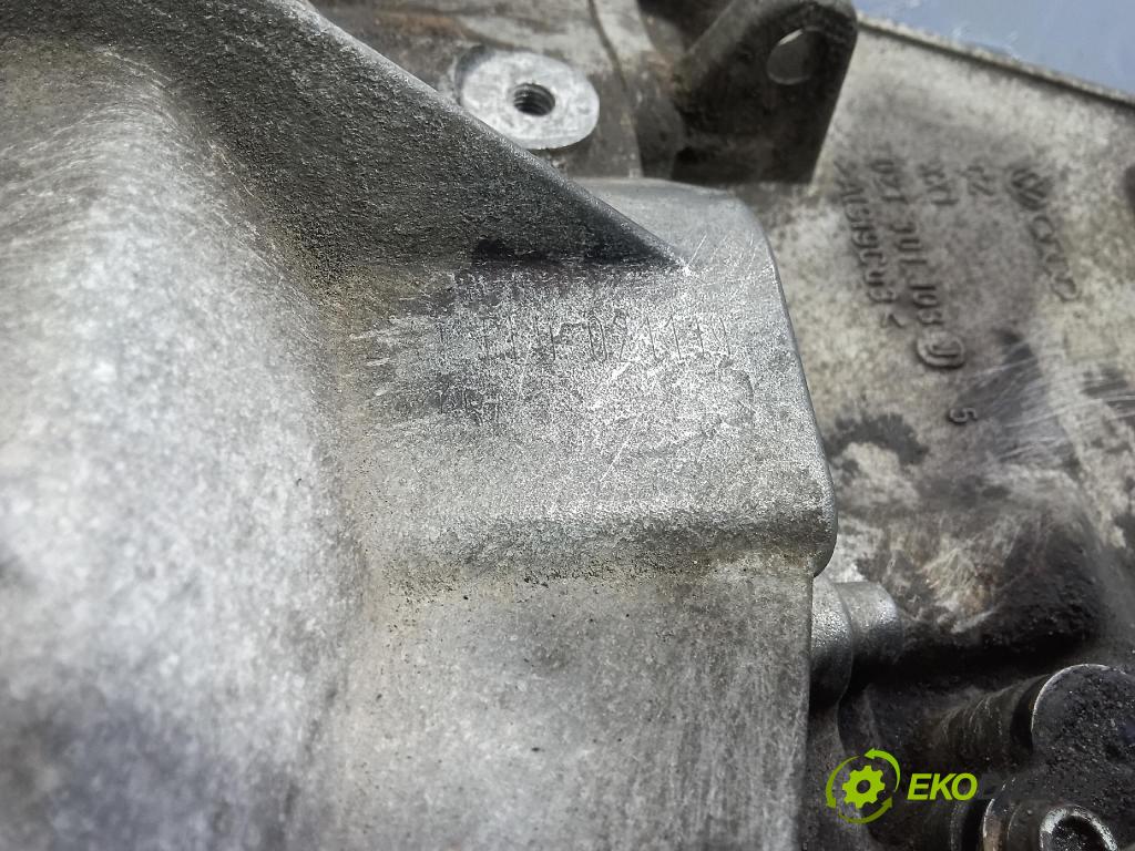 Volkswagen New beetle 2002 prevodovka Manualna FNT