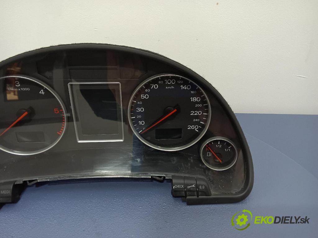 Audi A4 2003 prístrojovka/ budíky 8E0920930R