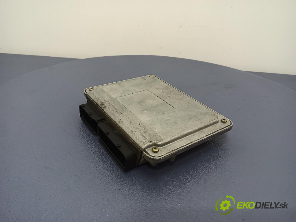 Volkswagen Bora 2000 riadiaca jednotka Motor: 036906034BB