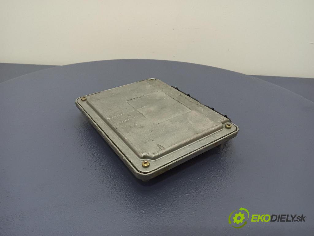 Volkswagen Bora 2000 riadiaca jednotka Motor: 036906034BB