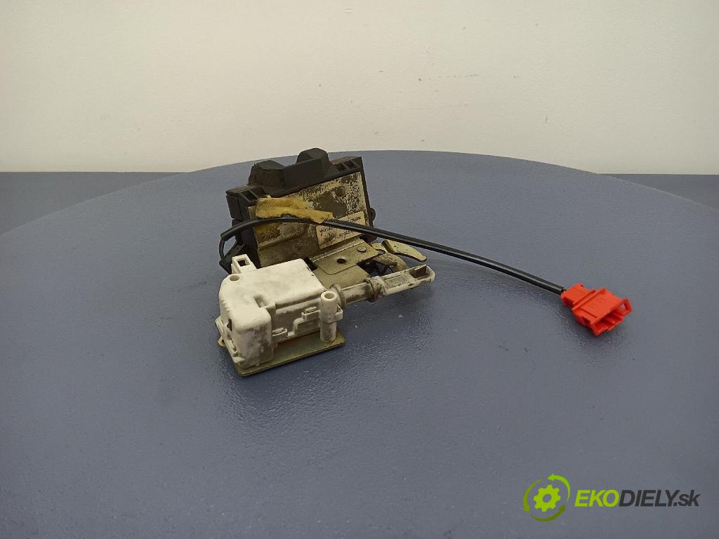 Seat Alhambra 2002 zámek Klapky: kufr 7M3827501