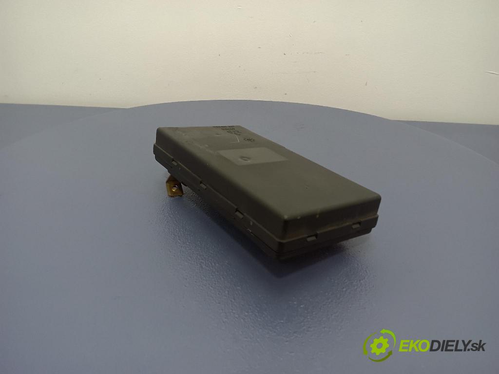 Volvo S40 2000 řídící jednotka Komfortu 30896697