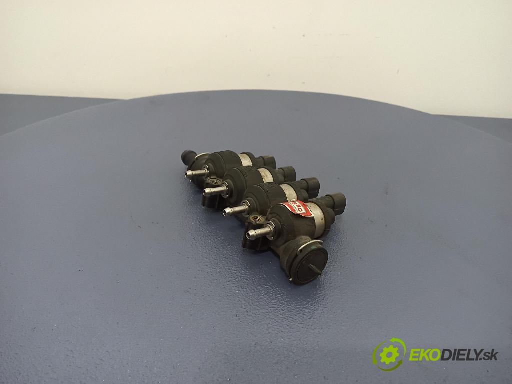 Volvo S40 2000 lišta Dodávka: 09SQ99020062