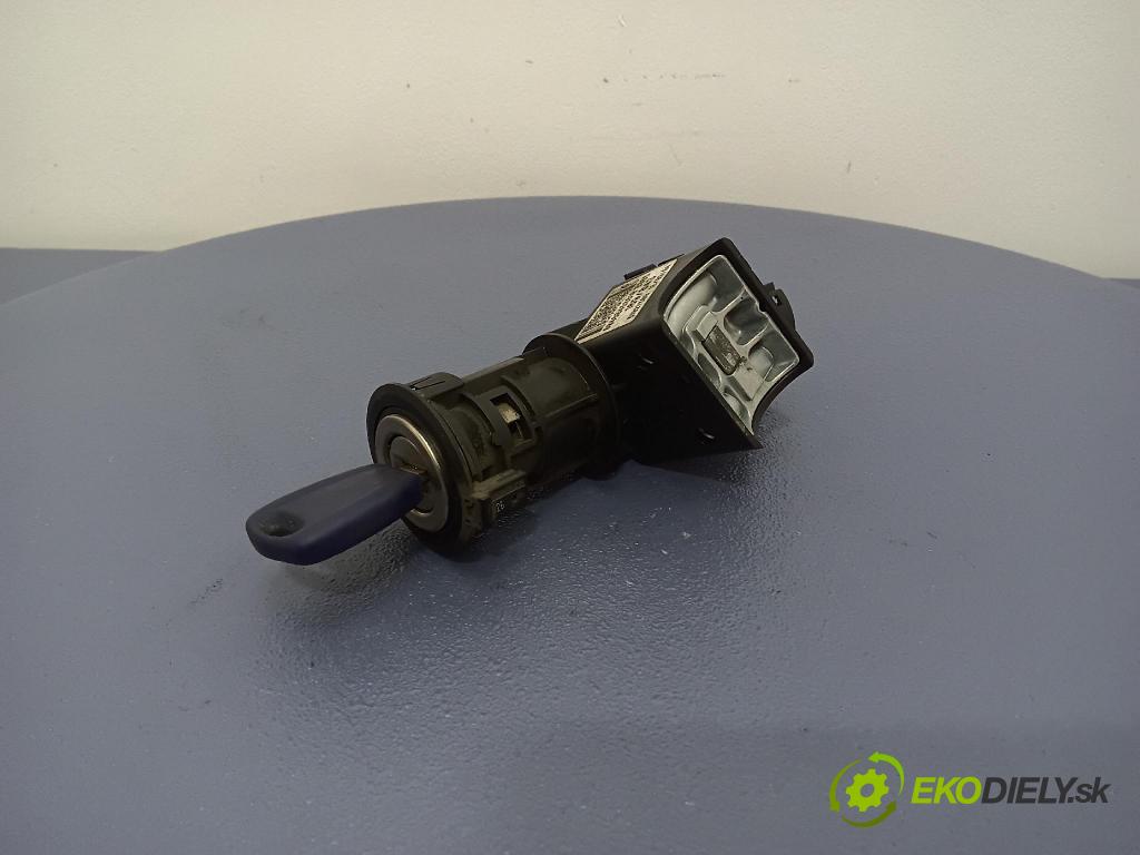 Fiat Panda 2003 Spínač zapaľovania: 00468453610 B365