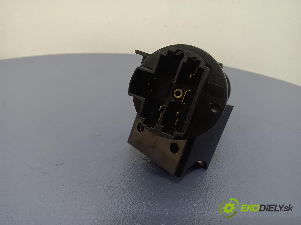 Fiat Panda 2003 Spínač zapaľovania: 00468453610 B365