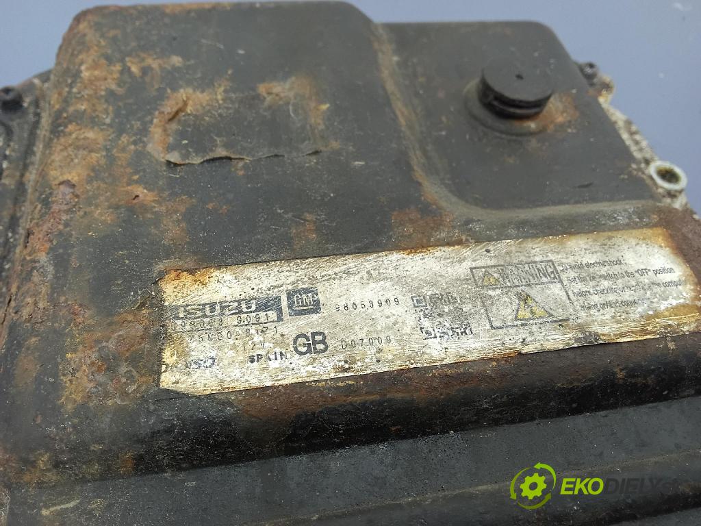 Opel Zafira 2008 riadiaca jednotka Motor: 98053909