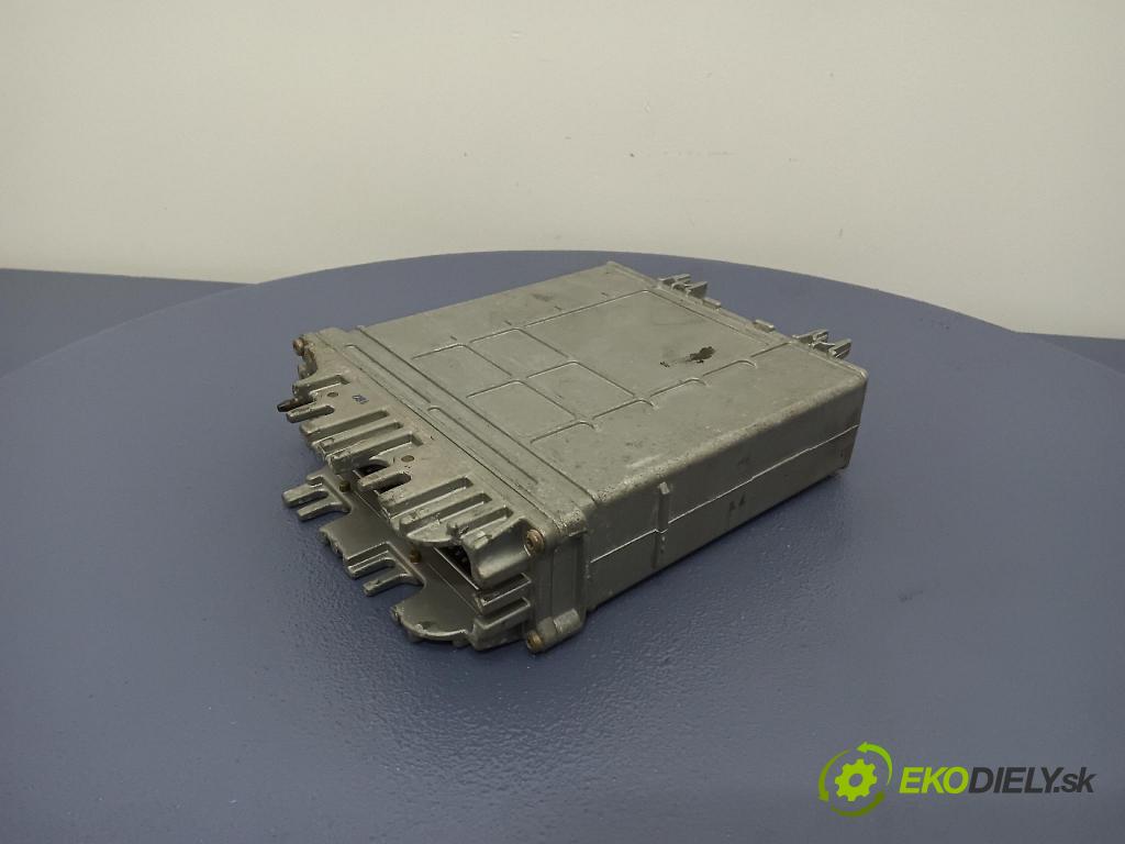 Audi A4 1995 riadiaca jednotka Motor: 028906021CE