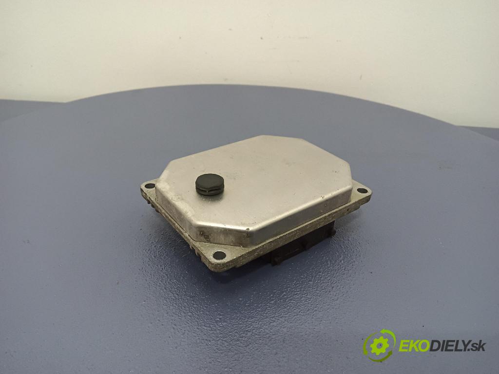 Fiat Albea 2009 riadiaca jednotka Motor: 51779527