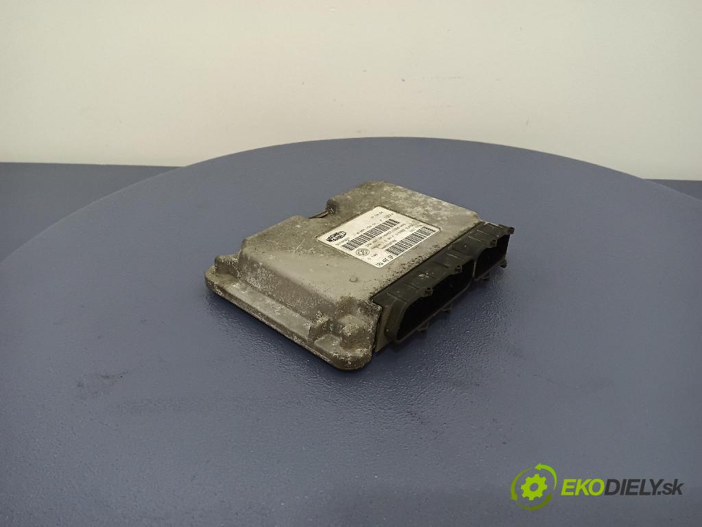 Fiat Panda 2004 riadiaca jednotka Motor: 55196261