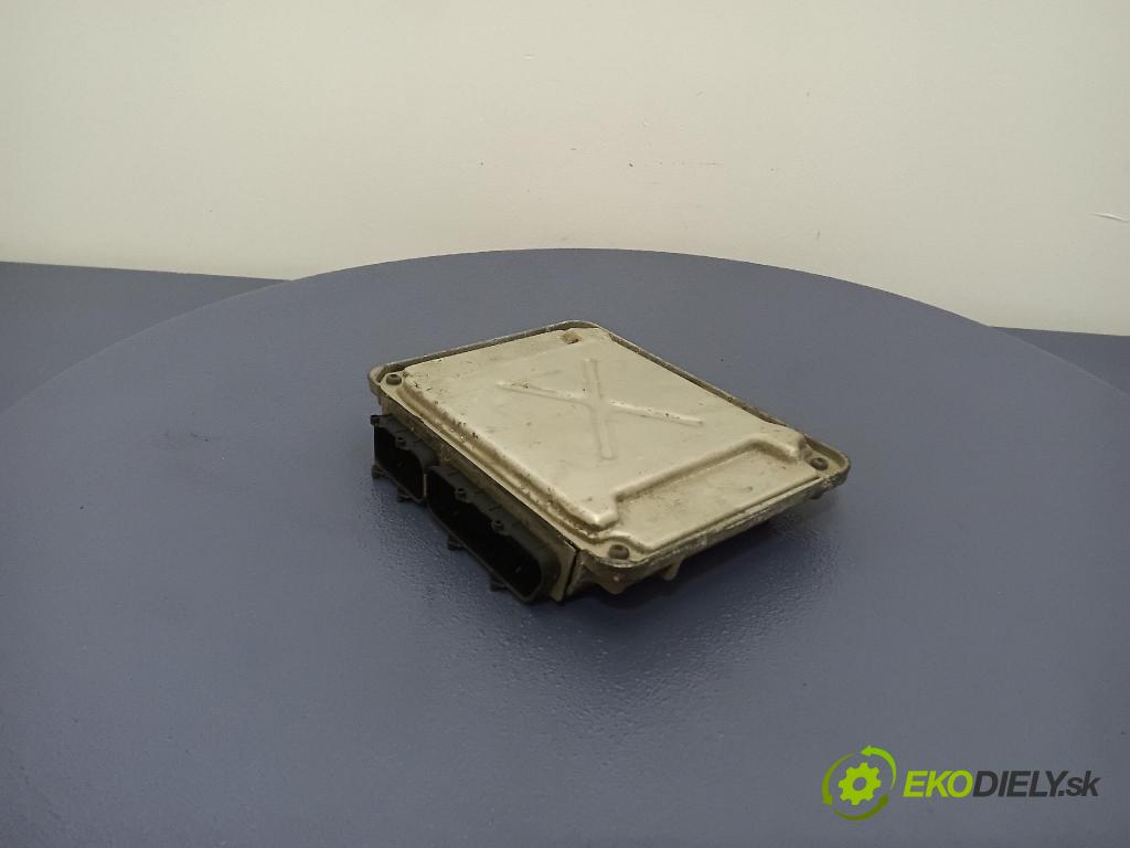 Fiat Panda 2004 riadiaca jednotka Motor: 55196261