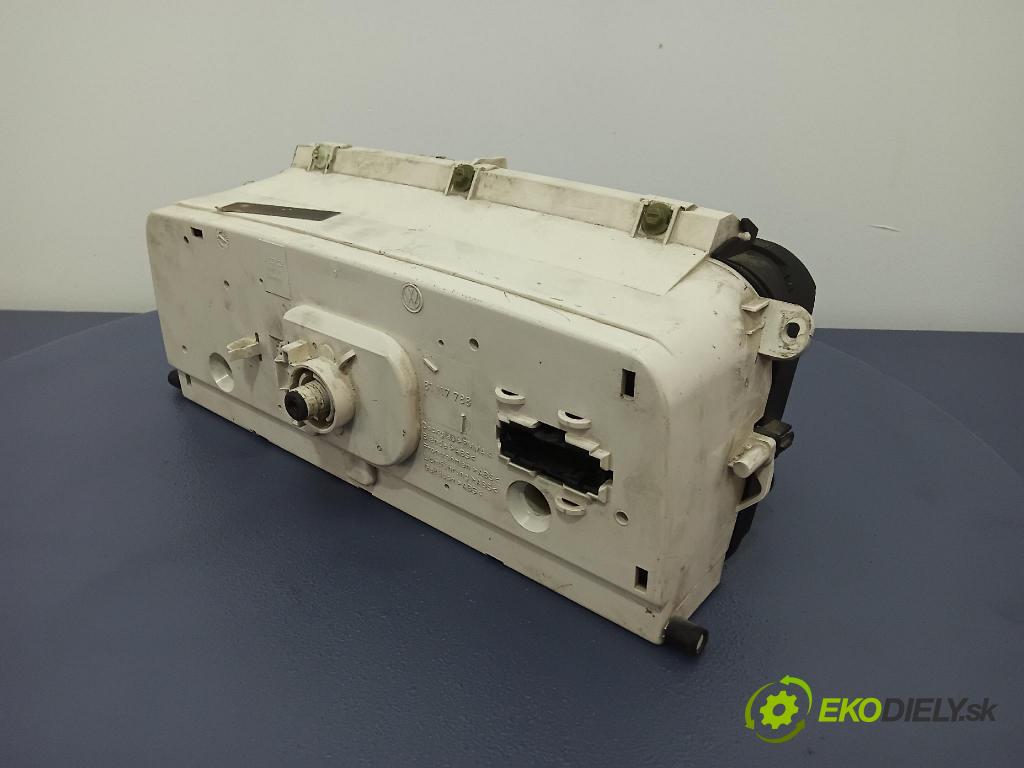 Volkswagen Transporter 1994 prístrojovka/ budíky 701919033DR