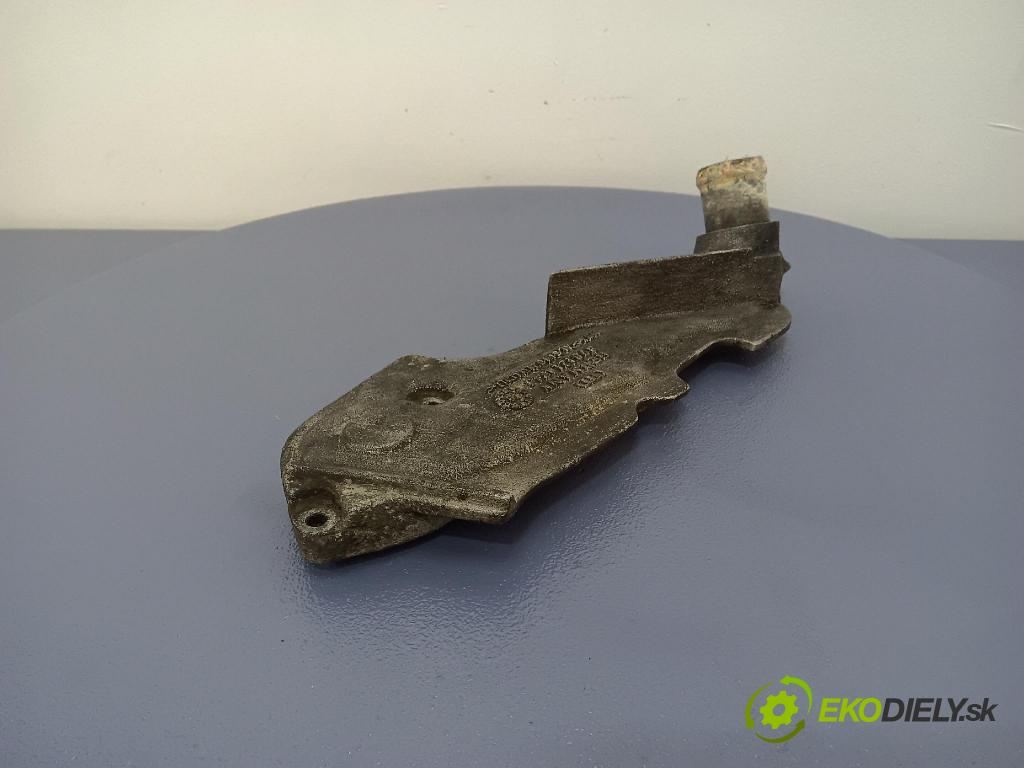 Audi A6 1998 Termostat 078121121J