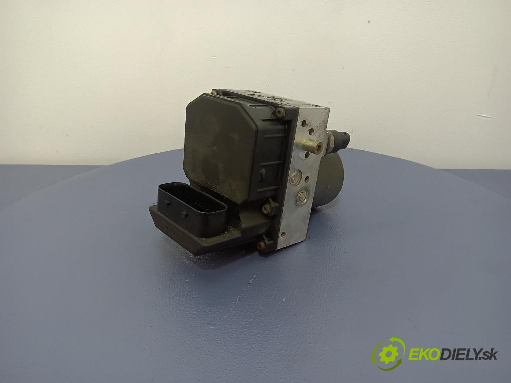 Audi A4 2002 čerpadlo ABS x 8E0614517