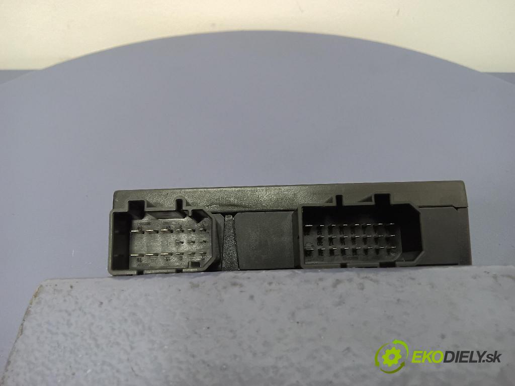 Volkswagen Golf 1999 riadiaca jednotka Komfortu 1J0959799AH