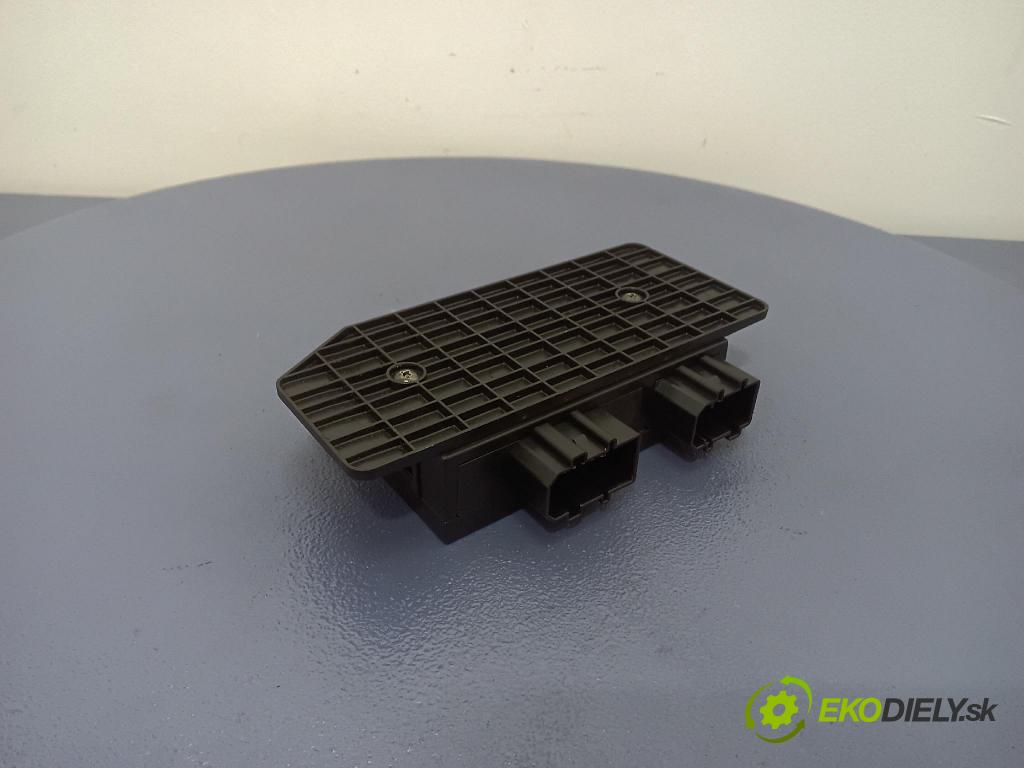 Volkswagen Golf 1999 riadiaca jednotka Komfortu 1J0959799AH