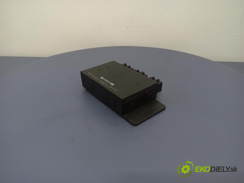 Volkswagen Passat 1999 riadiaca jednotka Komfortu 1J0959799A