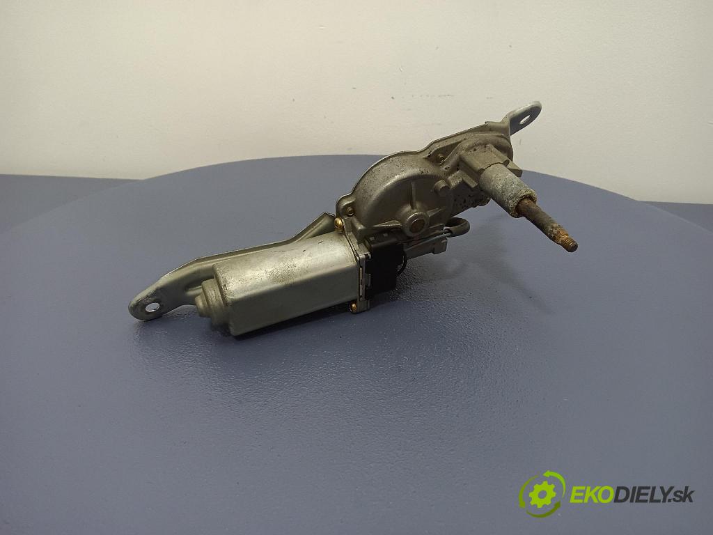 Toyota Yaris 1999 motor: Stierače: zad 85130-52010