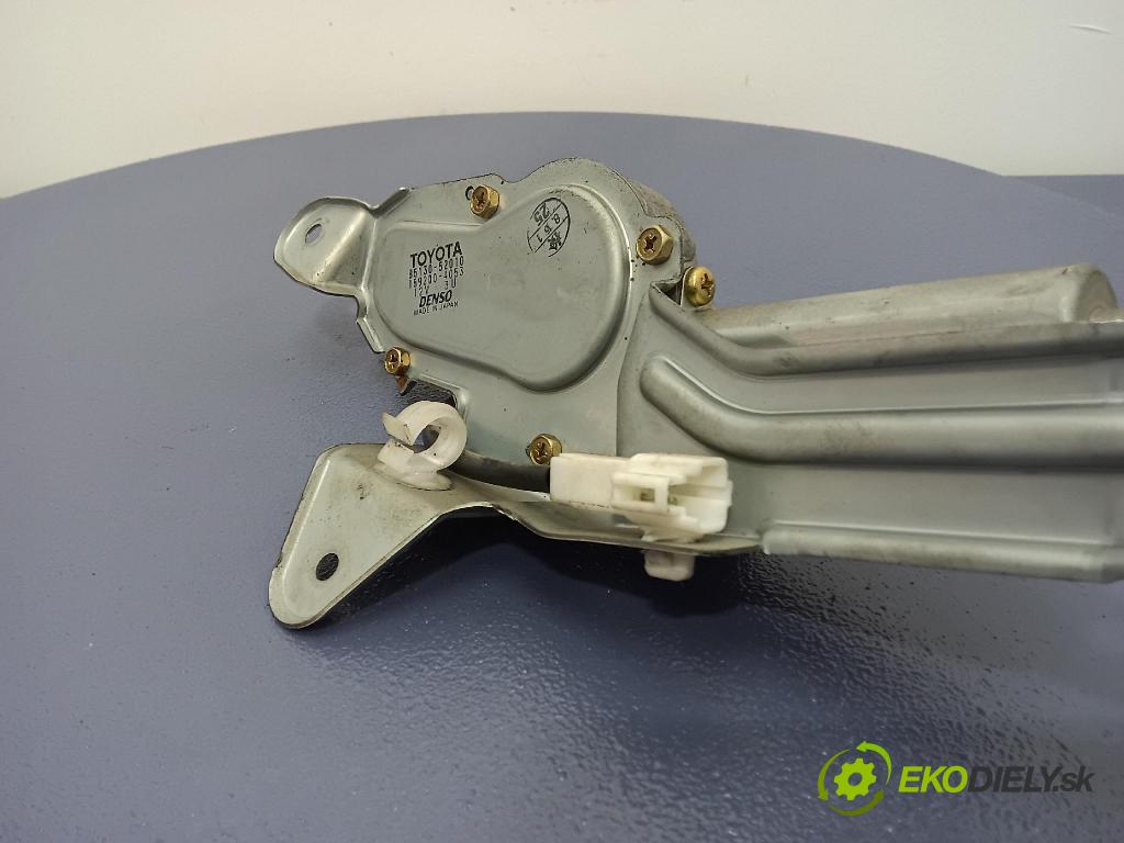 Toyota Yaris 1999 motor: Stierače: zad 85130-52010