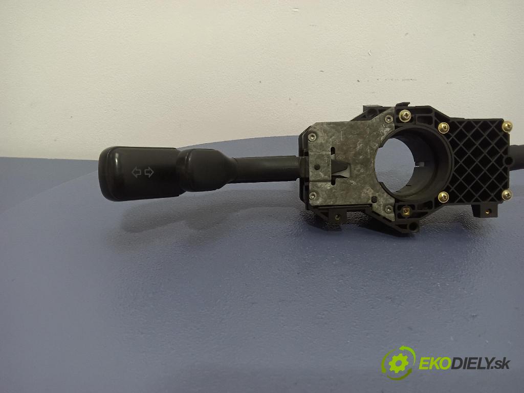 Audi A4 1995 prepínač Komplex: 4D0953513D